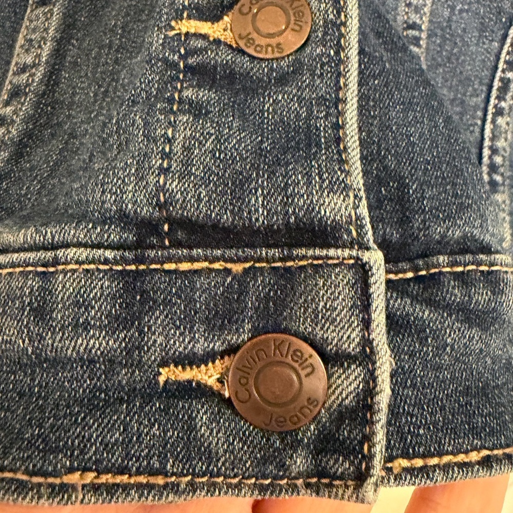 Calvin Klein Jeans Denim Jacket in Blue - NWOT - Picture 12 of 15